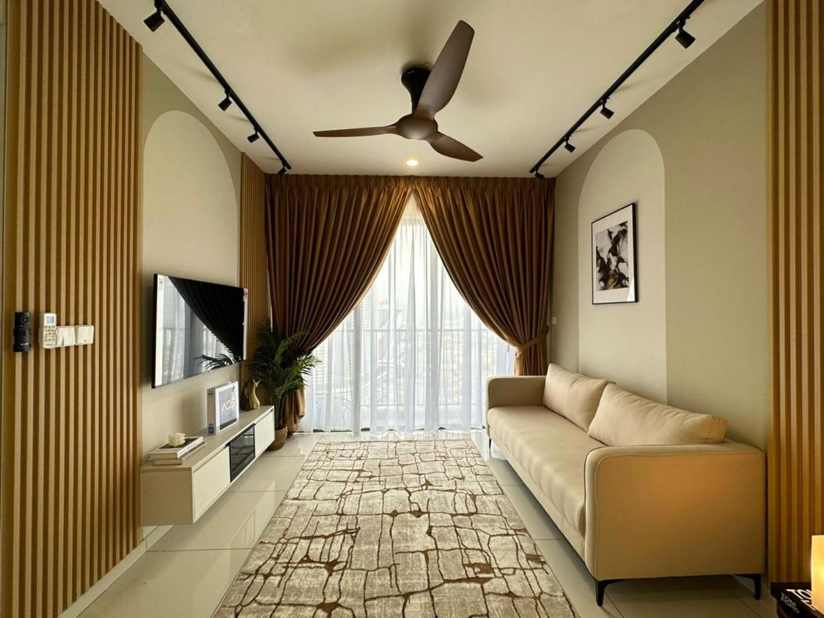 Kenwingston Platz Setapak *