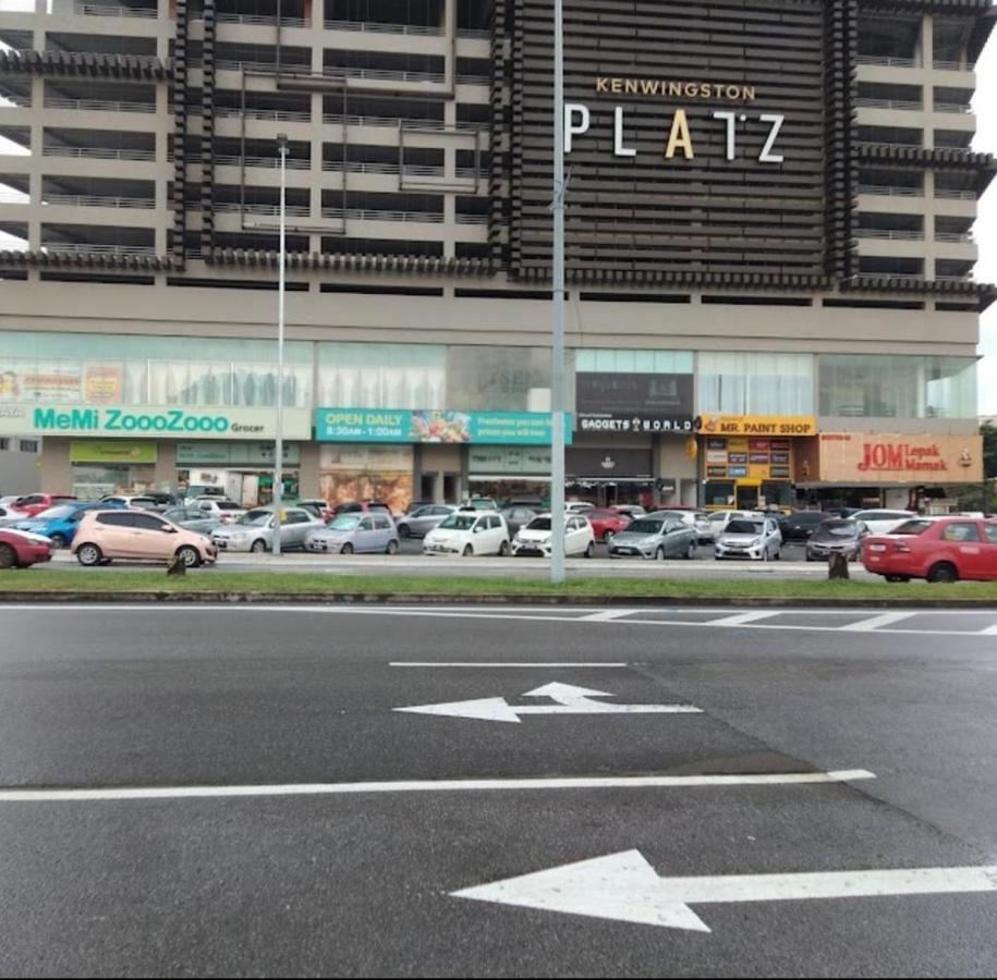 Kenwingston Platz Setapak *